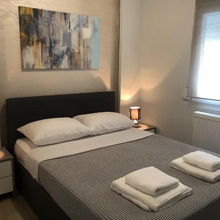Spot Rotonda Apartman